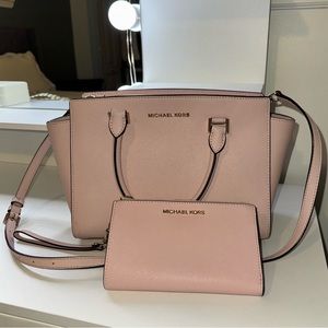 Pink Michael Kors Purse and Wallet 🩷